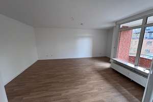 Frisch renovierte 2-Zi.-Wohnung mit Balkon in Döhren! – Kastanienallee 6, 30519 Döhren, Hannover – Vorschaubild 2