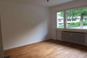 Exklusive 3-Zimmer-Wohnung mit Balkon in Wuppertal Barmen, Nähe Toelleturm 