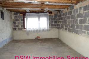 Wohnhaus mit Garagen und großer Grünfläche! – Die vollständige Adresse der Immobilie erhältst du vom Anbieter., 34388 Trendelburg – Vorschaubild 16