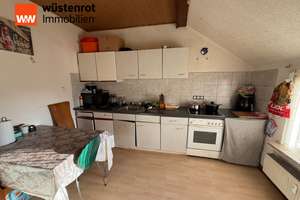 Zweifamilienhaus mit viel Platz und Parkmöglichkeiten, Sankt Augustin – Die vollständige Adresse der Immobilie erhältst du vom Anbieter., 53757 Sankt Augustin – Vorschaubild 8