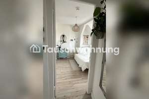 Tauschwohnung: Über den Dächern Eppendorfs - ausgebauter Altbau