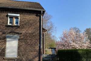Denkmalgeschütztes Zechenhaus in Essen Kartenberg – Schlägelstraße 14A, 45327 Katernberg, Essen – Vorschaubild 3