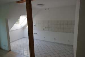 Duisburg- Neudorf ( Waldstraße ) 2 Zimmer Wohnung mit XXL Balkon ( Südlage ) – Waldstraße 103, 47057 Neudorf-Süd, Duisburg – Vorschaubild 3
