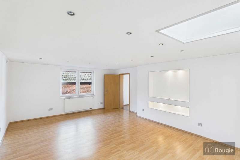 Immobilie in Gangelt - Als Generationenobjekt oder zur teilweisen Vermietung – viel Platz für Deine Ideen - Bild 2