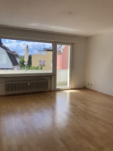 Provisionsfrei: Helle 4-Zimmer-Wohnung in Friedberg