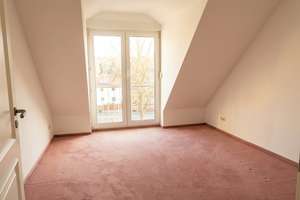 vermietete Dachgeschosswohnung mit Balkon! – Die vollständige Adresse der Immobilie erhältst du vom Anbieter., 65199 Dotzheim, Wiesbaden – Vorschaubild 2