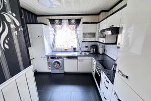 Provisionsfrei! Familienfreundliche 3-Zimmer-Wohnung in Rudow, mit Balkon, Garage & Stellplatz  – Die vollständige Adresse der Immobilie erhältst du vom Anbieter., 12355 Rudow, Berlin – Vorschaubild 8
