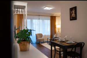 Stilvolle, sanierte 1-Zimmer-Wohnung mit geh. Innenausstattung, Balkon und EBK – Pfeifferstraße 53, 34121 Kassel – Vorschaubild 2