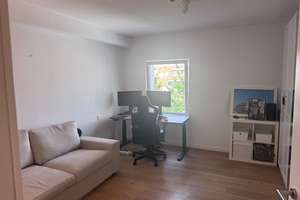 UNTERVERMIETUNG Untergiesing (08.2026)- (01.2027)-Möbliert-Dachgeschoss-Wohnung in München – Winterstraße 4, 81543 Untergiesing, München – Vorschaubild 13