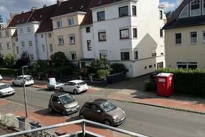 Helle, ruhige 3-Zimmerwohnung im 1. Obergeschoss nahe Bürgerpark mit 2 Balkonen, Gemeinschaftsgarten – Die vollständige Adresse der Immobilie erhältst du vom Anbieter., 28213 Neu-Schwachhausen, Bremen – Vorschaubild 9