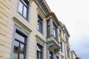 Lichtdurchflutete Dachgeschosswohnung mit einer 27 m² großen Terrasse – Leipzig – Vorschaubild 1
