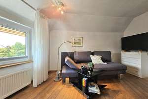 Liebevoll gepflegtes Altstadtdomizil für die kleine Familie mit großer Dachterrasse, Garage, Stellpl – Die vollständige Adresse der Immobilie erhältst du vom Anbieter., 61250 Usingen – Vorschaubild 14