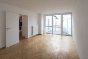 Schöne 2,5-Zimmerwohnung, zentral und ruhig gelegen im Rückgebäude