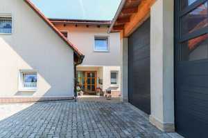 Zweifamilienhaus mit Einliegerwohnung, Gewerbehalle, Garagen, Werkstatt und Garten in ruhiger Lage – Regensburg (Kreis) – Vorschaubild 15