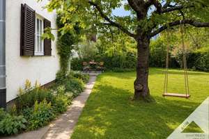 Familienglück mitten im Herzen von Sillenbuch – charmantes 3-Familienhaus mit traumhaftem Garten – Die vollständige Adresse der Immobilie erhältst du vom Anbieter., 70619 Sillenbuch (Ortsteil), Stuttgart – Vorschaubild 2