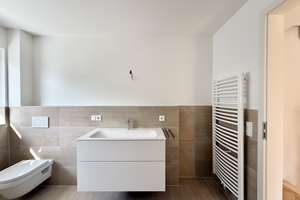 Property thumbnail 36