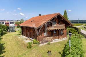 Charmantes Blockhaus - Optional mit ca. 1280 m² Grundstück – Die vollständige Adresse der Immobilie erhältst du vom Anbieter., 86833 Ettringen – Vorschaubild 1