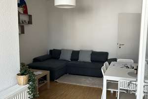 Helle und ruhige 3-Zimmer-Wohnung mit Blick in die Altstadt – Die vollständige Adresse der Immobilie erhältst du vom Anbieter., 53111 Bonn-Castell, Bonn – Vorschaubild 2