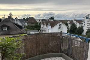 Geschmackvolle teilmöblierte 2-Zimmer-Wohnung mit Balkon und EBK in bester Lage – Die vollständige Adresse der Immobilie erhältst du vom Anbieter., 63225 Langen (Hessen) – Vorschaubild 6