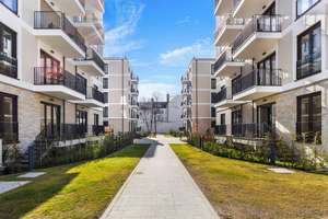 2-Zi EG Wohnung mit Süd/West Sonne | EBK | Blick zum Lauterplatz – Friedenauer Höhe 21, 12159 Friedenau, Berlin – Vorschaubild 4