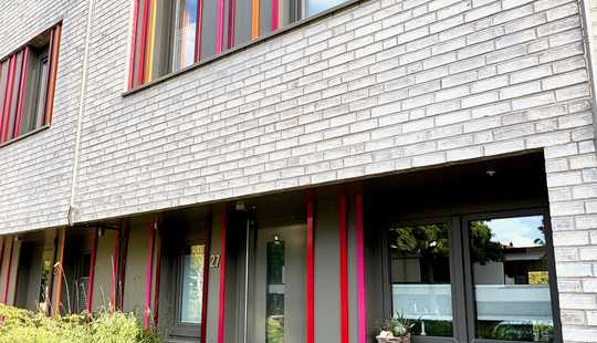 Bild von Exklusives Reihenhaus mit moderner Ausstattung – in Bestlage von Groß-Buchholz – bezugsfertig