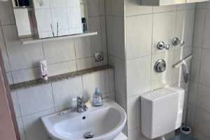 Wohnen mit Charakter: Einzimmerwohnung in Erlangen-Büchenbach – 91056 Büchenbach Nord, Erlangen – Vorschaubild 2
