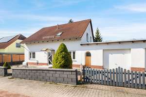 Viel Platz für Wohnträume auf sonnigem Grundstück – Die vollständige Adresse der Immobilie erhältst du vom Anbieter., 4749 Ostrau – Vorschaubild 1