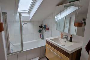Helle und gemütliche Dachgeschosswohnung mit moderner EBK und Balkon in toller Lage von Kornwestheim – Breslauer Str. 32, 70806 Kornwestheim – Vorschaubild 10