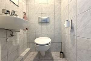 "Von BAIMEX" Schöne 4-Zimmer Wohnung mit Balkon in zentraler Lage von Elberfeld – Die vollständige Adresse der Immobilie erhältst du vom Anbieter., 42107 Elberfeld, Wuppertal – Vorschaubild 14