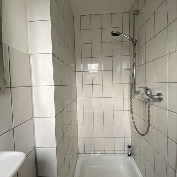 *** frisch renovierte helle 1-Zimmer-Wohnung - Aachener Innenstadt ***