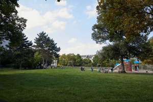2,5 Zimmerwohnung mit Balkon & Wannenbad in gepflegtem Berliner Altbau – Hertastr. 5, 12051 Neukölln (Ortsteil), Berlin – Vorschaubild 10