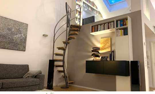 Großzügige und neuwertige Maisonettewohnung mit Terrasse und Balkon