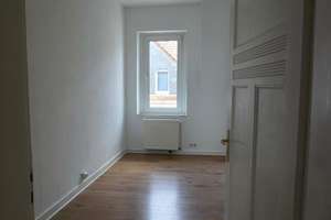 *1 Monat mietfrei*  familienfreundliche 3 Zimmerwohnung mit Gemeinschaftsgarten – Die vollständige Adresse der Immobilie erhältst du vom Anbieter., 42277 Oberbarmen, Wuppertal – Vorschaubild 3