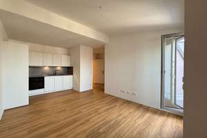 ERSTBEZUG * 2 Zimmer auf 47 qm mit hochwertiger EBK und Balkon *