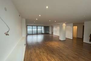 Geräumige 3-Zimmer-Wohnung mitten in Stuttgart zu vermieten – Friedrichstraße 7, 70174 Hauptbahnhof, Stuttgart – Vorschaubild 2