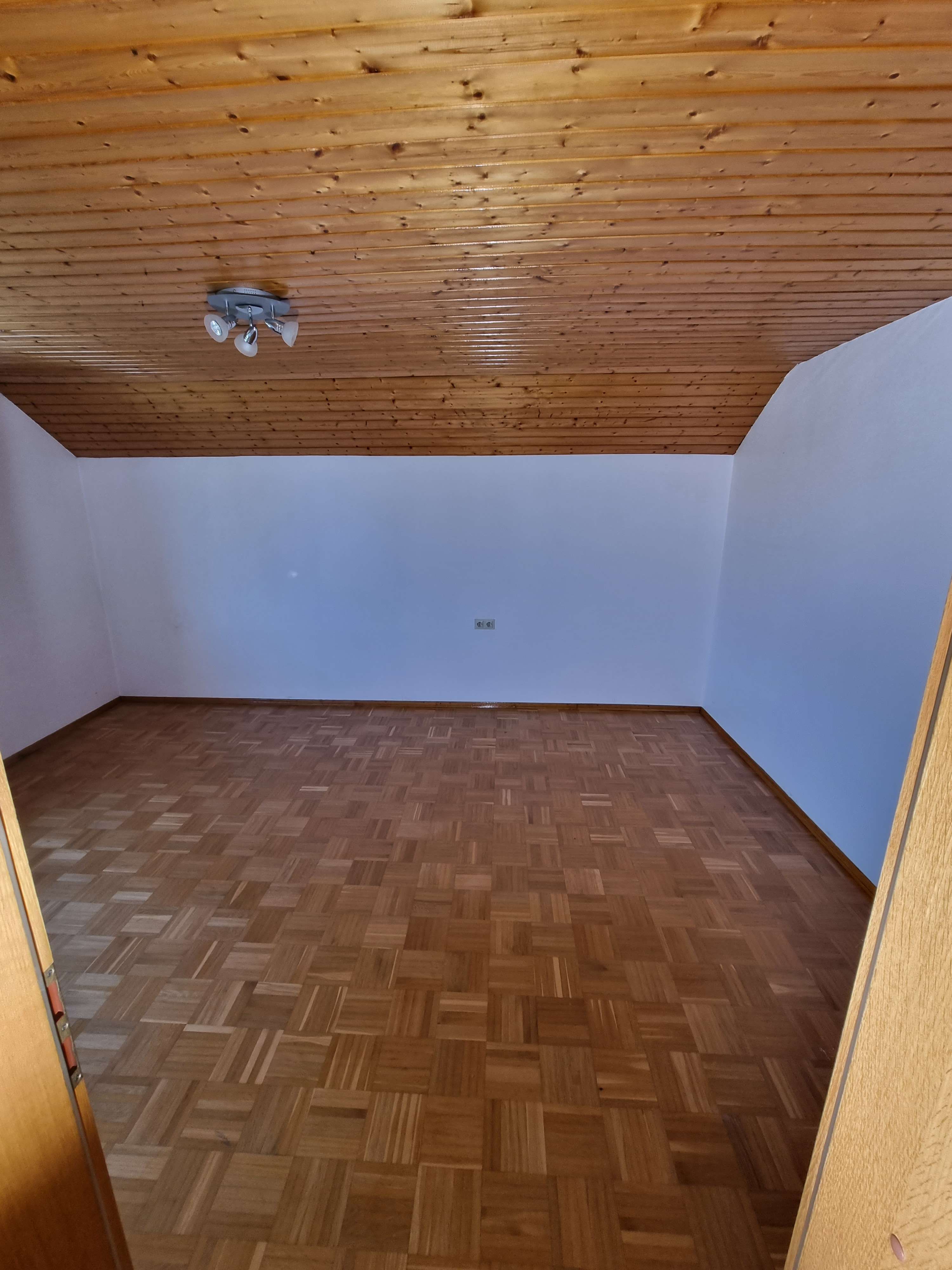 Immobilie in Gerstetten - Großes Haus, ruhige, idyllische Lage, evtl. mit Praxisräumen - Bild 6