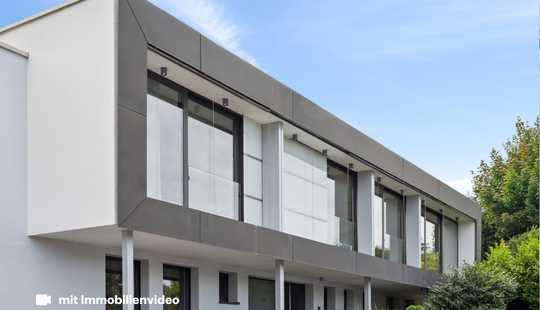 Bild von Sofort bezugsfertige Designervilla mit Traumblick fußläufig in die Innenstadt von Königstein