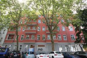 Schöner wohnen, 2 Zi., Keller, Bad und Küche mit Fenster, Kaminanschluß