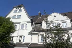 Eine Wohnung die glücklich macht. 3,5 Zimmer mit Terrasse schenken Lebensqualität. – 50735 Riehl, Köln – Vorschaubild 2
