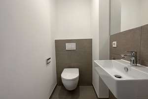 3-Zi.-Whg., 85,6 qm im 4. OG - SÜD STADT MITTE - ZUHAUSE MITTEN IN NEU-ULM – Die vollständige Adresse der Immobilie erhältst du vom Anbieter., 89231 Neu-Ulm – Vorschaubild 10