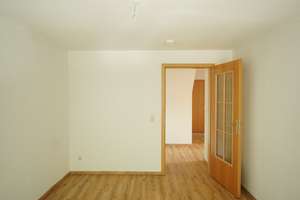 3 Raum Dachgeschoßwohnung in Tharandt zu verkaufen – Piennerstr. 37, 1737 Tharandt – Vorschaubild 13