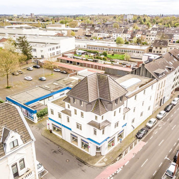 Top Anbindung | Gute Sichtbarkeit | Parkflächen verfügbar