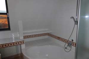 Wohlfühl 5-Zimmer-Dachatelier Wohnung mit Loggia und Einbauküche – 97070 Altstadt, Würzburg – Vorschaubild 18