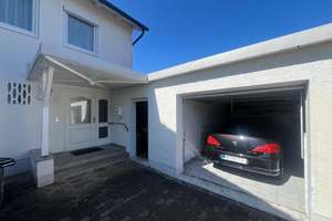 Einfamilienhaus (Endhaus) mit Garage in Prien am Chiemsee – Die vollständige Adresse der Immobilie erhältst du vom Anbieter., 83209 Prien am Chiemsee – Vorschaubild 2
