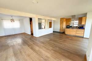 Barrierefreies Einfamilienhaus mit Aufzug, Einliegerwohnung und Panoramablick in ruhiger Höhenlage v – Die vollständige Adresse der Immobilie erhältst du vom Anbieter., 56357 Holzhausen an der Haide – Vorschaubild 9