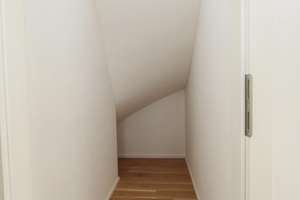 Neubau: 4 Zi Maisonette Whg mit Garten und hochwertiger Einbauküche – 81249 Lochhausen, München – Vorschaubild 4
