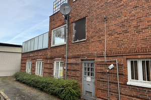 Provisionsfrei ! Altbauvilla mit Baugrundstück und Halle am Ufer des Elbe-Lübeck-Kanals – Die vollständige Adresse der Immobilie erhältst du vom Anbieter., 23564 Sankt Jürgen, Lübeck – Vorschaubild 6