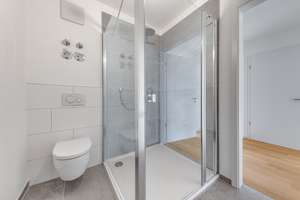 Lichtdurchflutete 2-Zimmer-Wohnung – Erstbezug nach hochwertiger Kernsanierung in gefragter Lage – Die vollständige Adresse der Immobilie erhältst du vom Anbieter., 40477 Golzheim, Düsseldorf – Vorschaubild 14