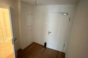 Moderne 2-Zimmer-Wohnung mit Balkon, Einbauküche und Tiefgaragenstellplatz – Steubenstraße 2, 89231 Neu-Ulm – Vorschaubild 5