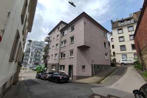 Frisch renovierte 4 Zi Whg zum Sofortbezug